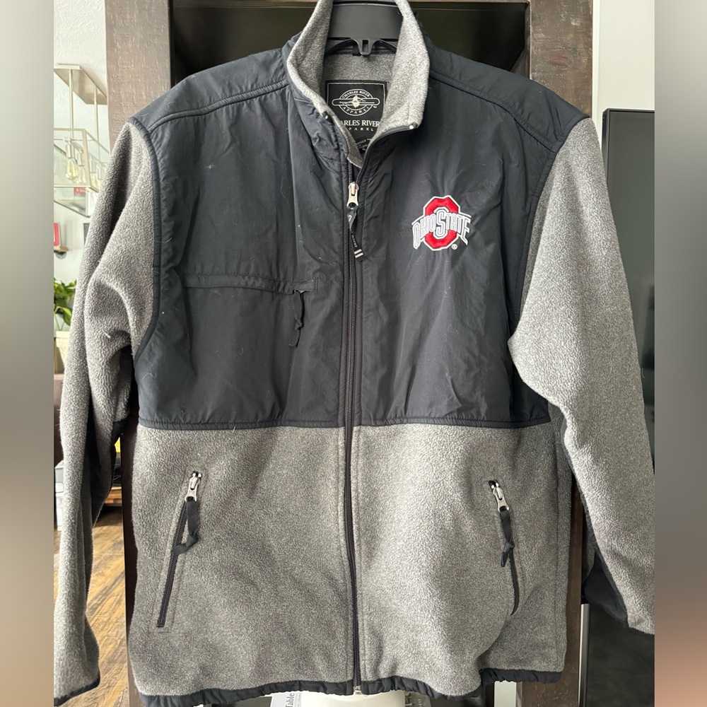 Ohio State Fleece. Good used condition. Size M